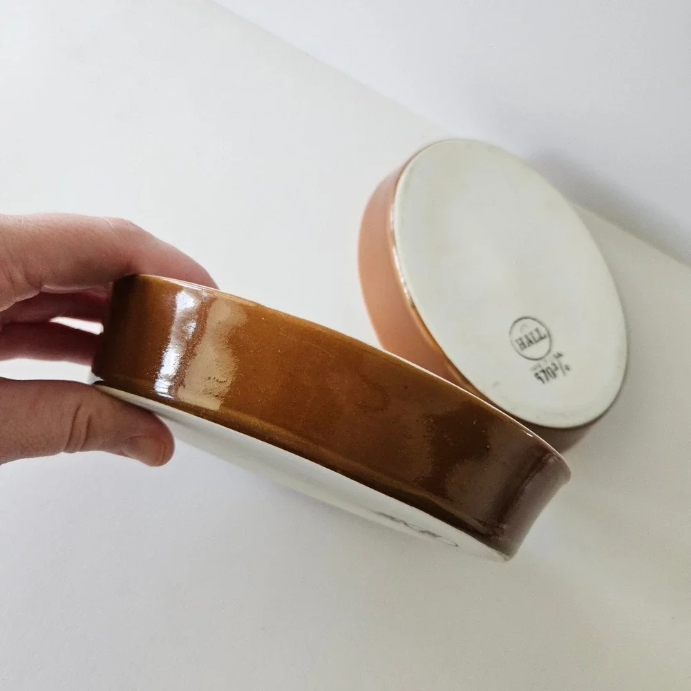 Hall China 570 3/4 Oval Brown Dishes - Set of 2 - USA 6 1/8in Porcelain